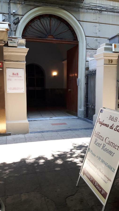 Profumo Di Sicilia Bed & Breakfast Palermo Bagian luar foto